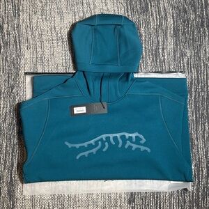 Sun Day Red Training Waffle Tech Hoodie Golf Blue
